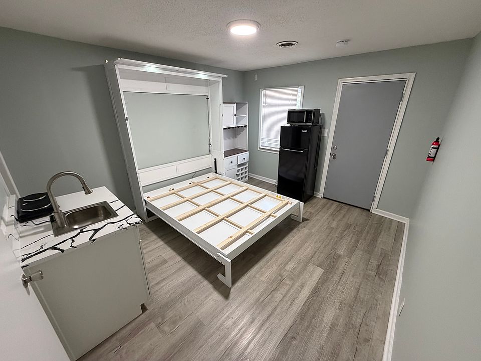 1st image of 4308 E Main St #4