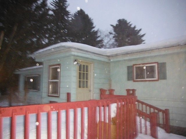 2nd image of 832 S Court Ave