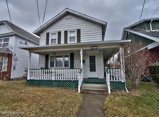 216 Main St, Peckville, PA 18452