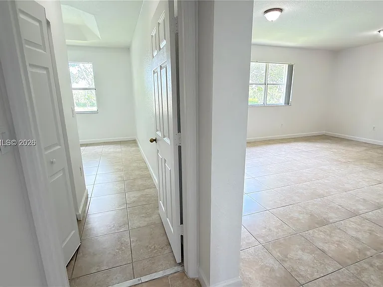 3390 NE 13th Circle Dr #206-19 — Photo 45