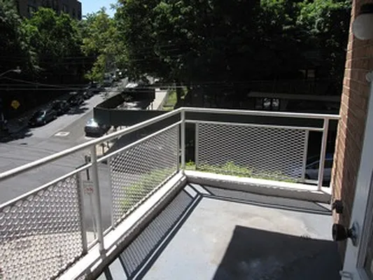 Sold by Owner | media 24