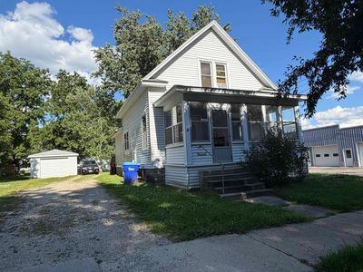 15 3rd Ave NW, Oelwein, IA, 50662