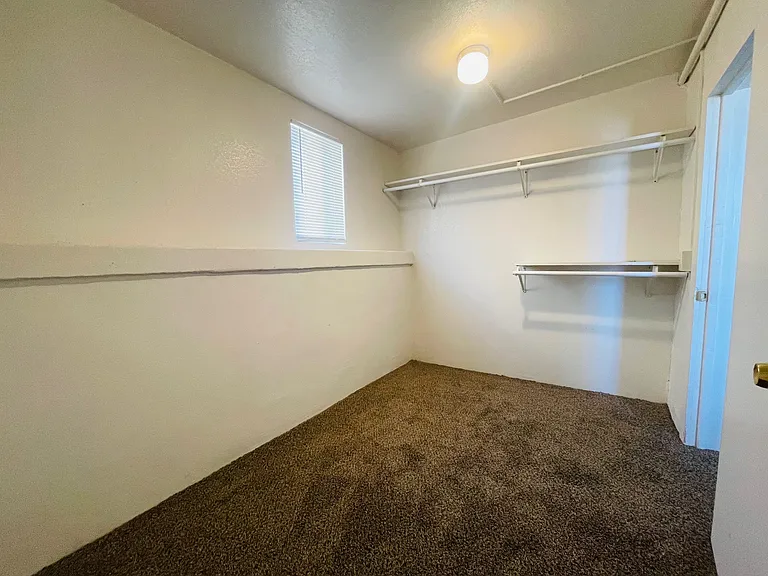 711 1/2 Foster Rd — Photo 14