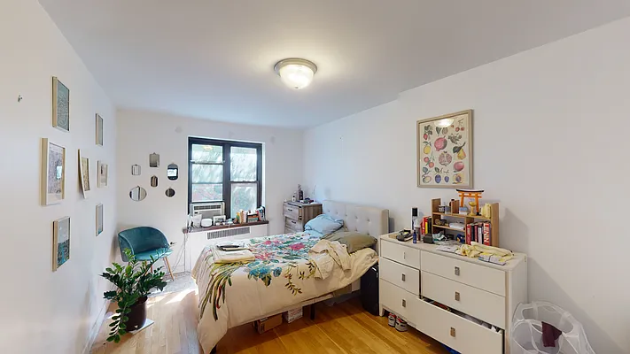 Rented by Emor Management Inc. | media 9