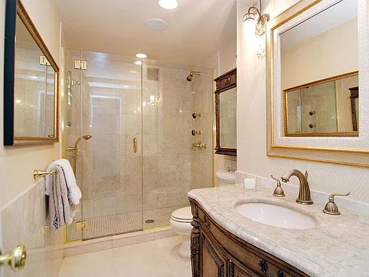 Rented by Sotheby's International Realty | media 7