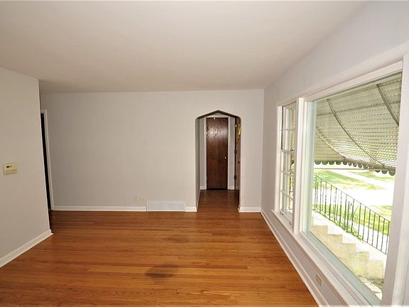 5th image of 1805 Downing Ave