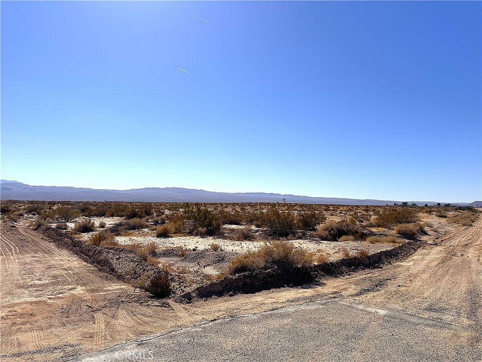 1st image of 0 Yermo Rd #2