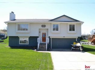 1016 Brock Ln, Plattsmouth, NE 68048