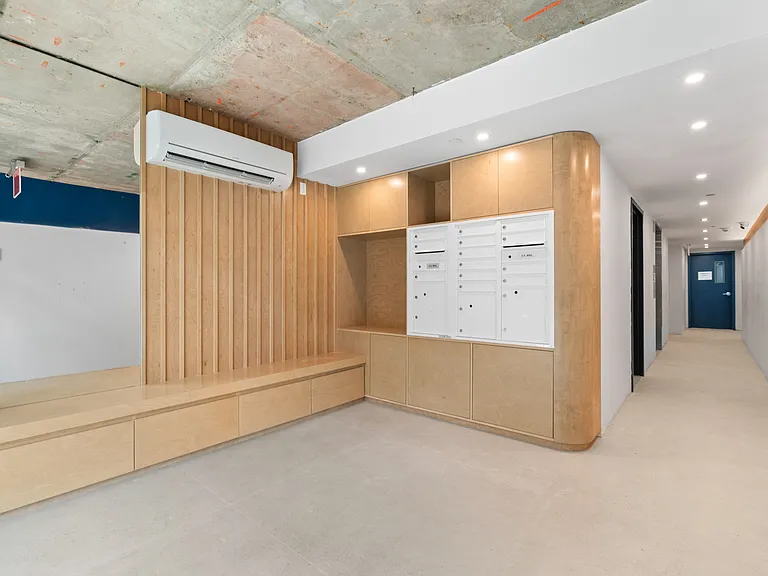 11 Weirfield St #4B — Photo 11
