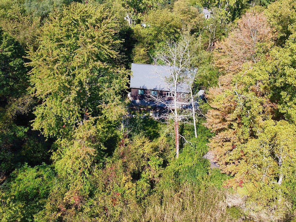 8312 Whitmore Lake Rd, photo 9