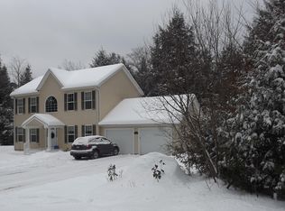 21 Stoney Brook Rd, Becket, MA 01223