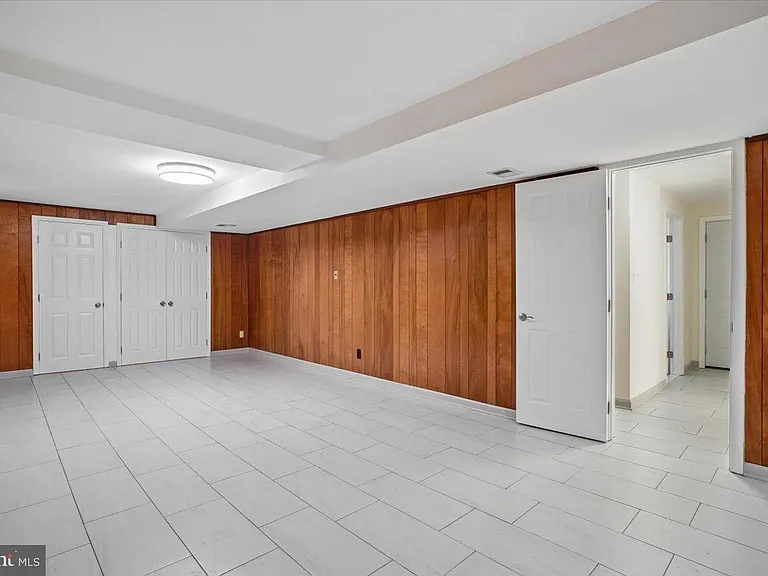 3227 Sherry Ct — Photo 23