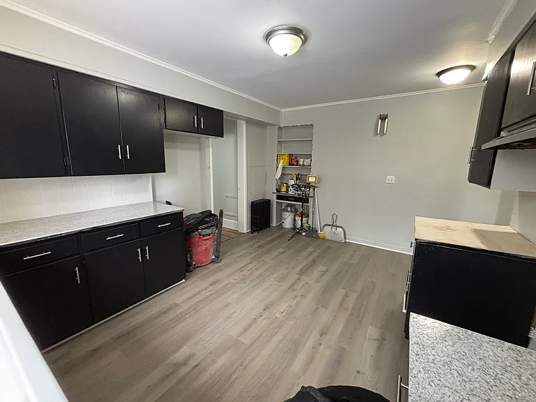358 E Center St #4 — Photo 6