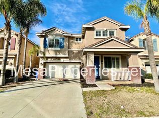 16492 Medinah St, Fontana, CA 92336