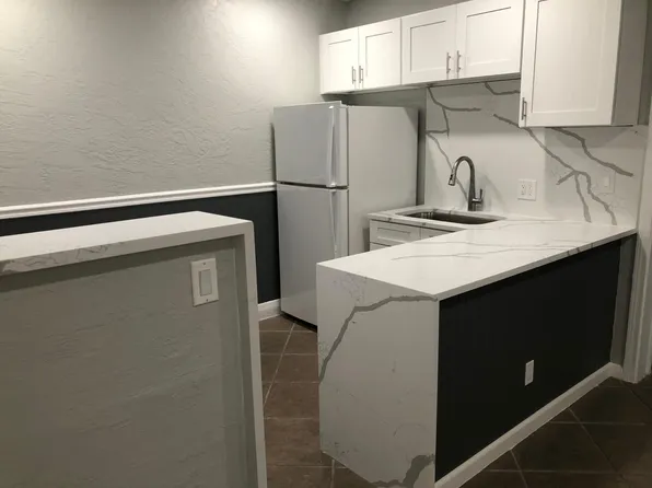 703 S Grandview Ave, Daytona Beach, FL 32118