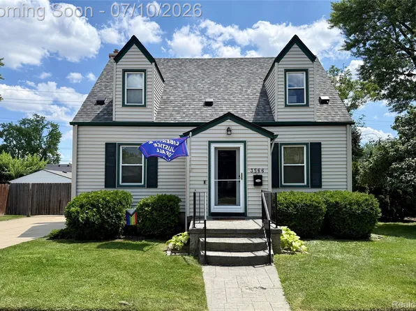 3566 Buckingham Ave, Berkley, MI 48072