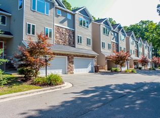 5820 Okemos Rd, Haslett, MI 48840