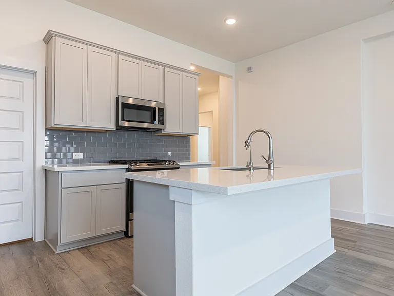 9328 Pioneer Jct — Photo 11