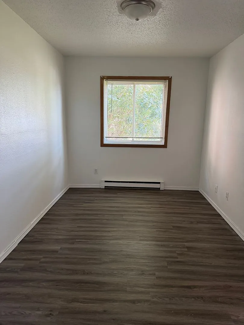 Evergreen Estates 220 — Photo 4