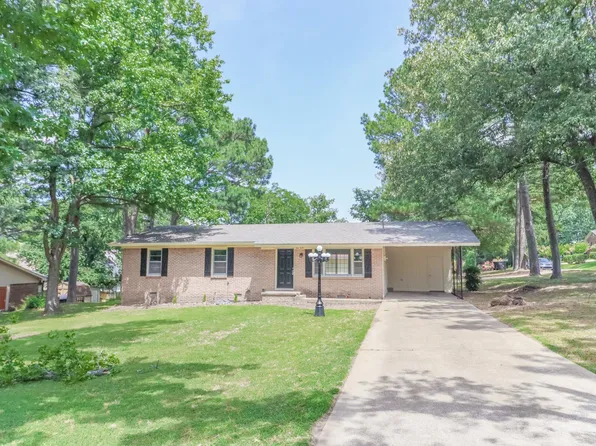 912 Oakdale St, Jonesboro, AR 72401