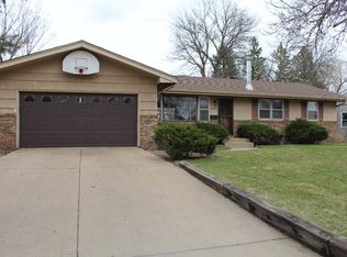 8128 33rd Ave N, Crystal, MN 55427