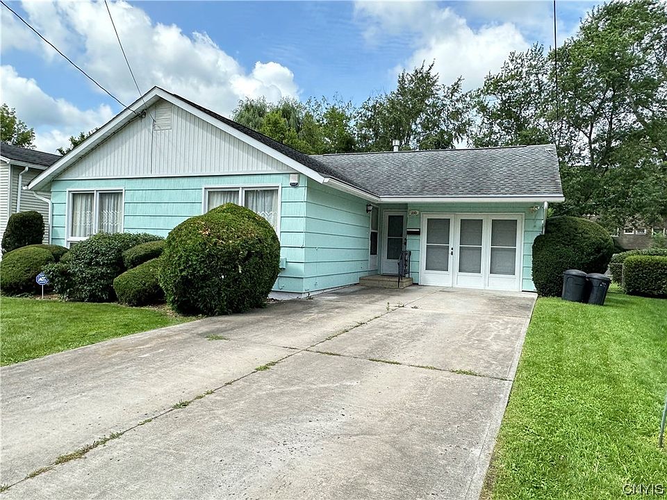 1st image of 210 Riverdale Dr