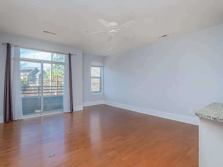 1600 Fulton Ave #202 — Photo 41