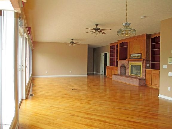 3rd image of 1795 Saint Andrews Cir