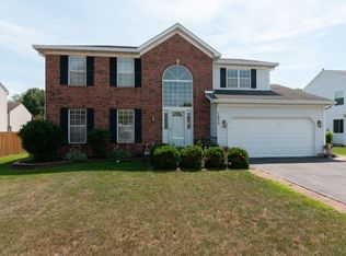 1875 Windmill Dr, Hanover Park, IL 60133