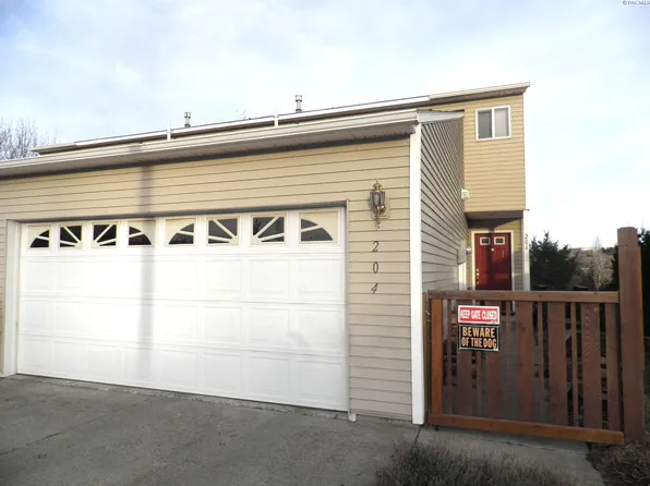 204 NW Clay Ct, Pullman, WA 99163