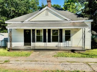 230 Spring St, Spartanburg, SC 29301