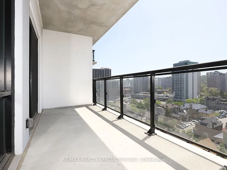 15 Queen St S #1101 — Photo 21
