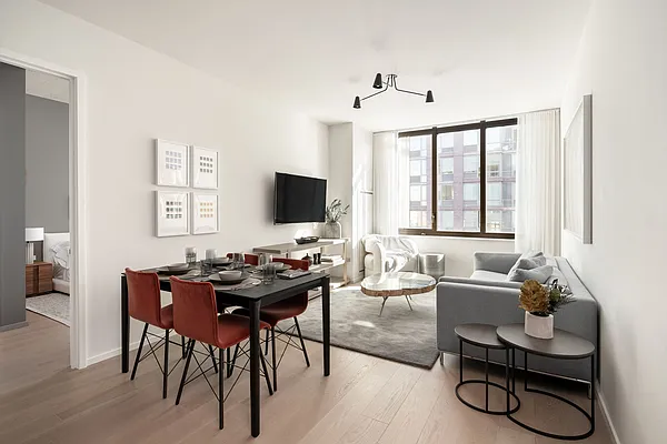 Sold by Nest Seekers International | media 15