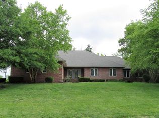 1901 Andrea Dr, Jefferson City, MO 65101