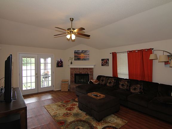 5th image of 8600 Stetson Dr