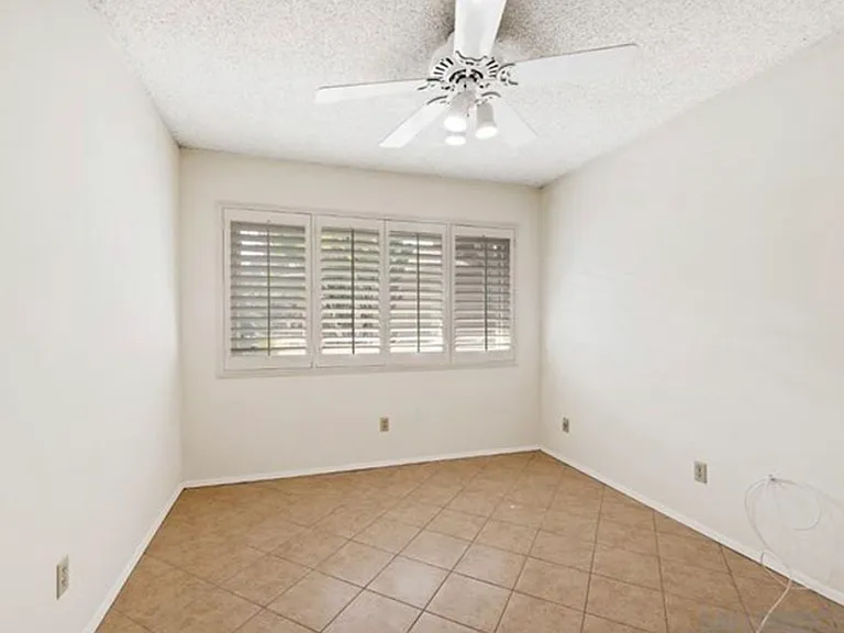 7000 Saranac St #77 — Photo 2