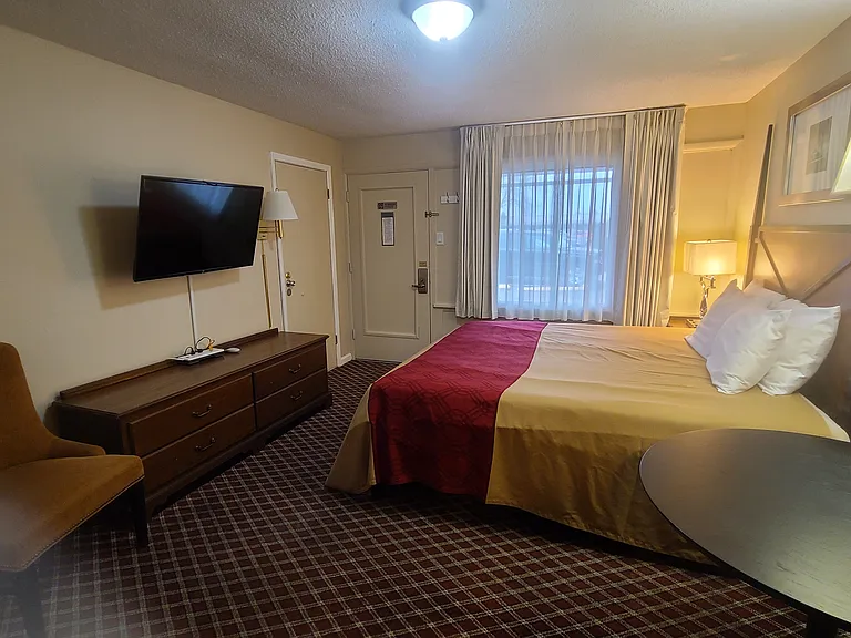Presque Isle Extended Stay Suites — Photo 39