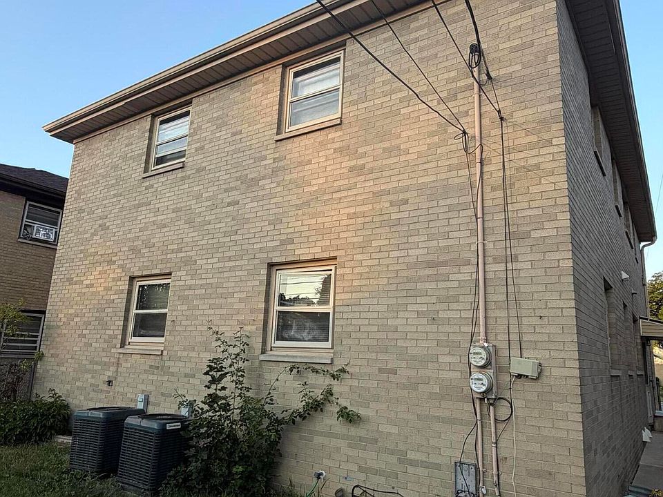 2nd image of 4433 N 68th St