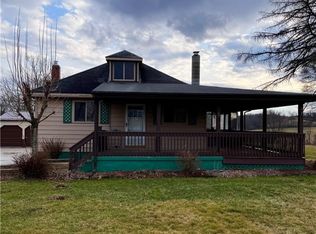 2039 Bakerstown Rd, Tarentum, PA 15084