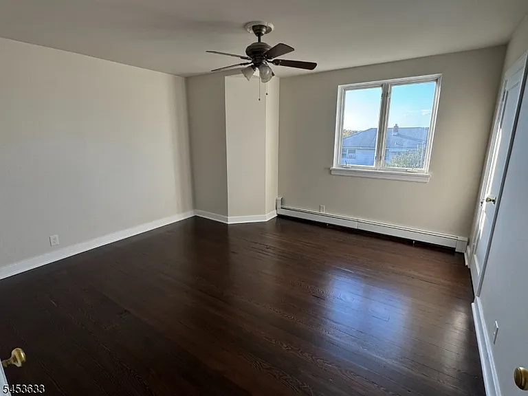 106 Mount Pleasant Ave — Photo 4