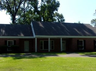 10 Fatherland Rd, Natchez, MS 39120