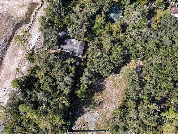 4th image of 110 Nova Dr