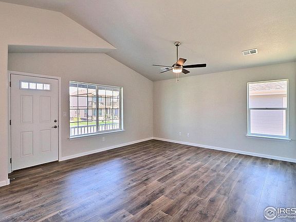 5th image of 4327 Primrose Ln