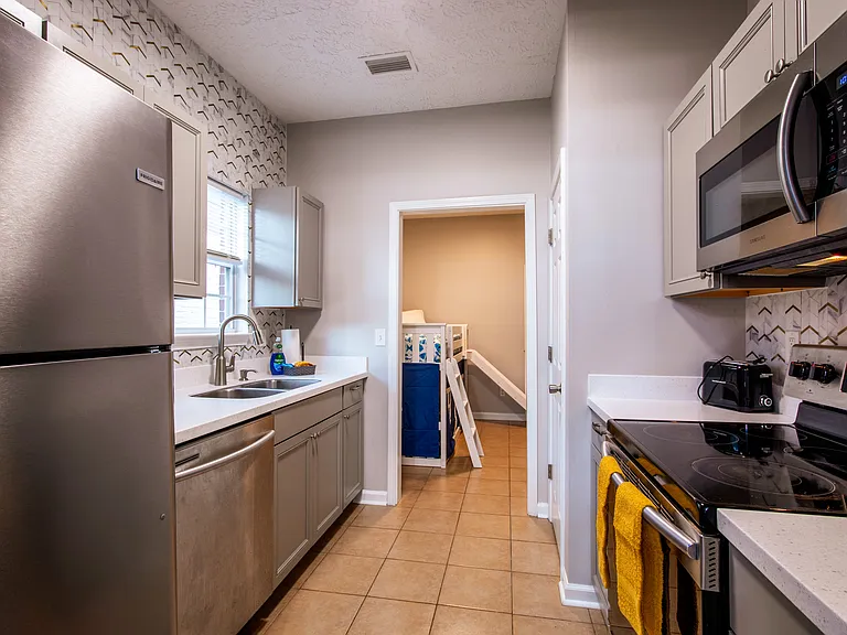 Fully Stocked Kitchen