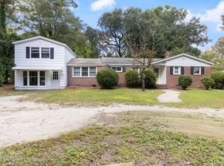 1190 Blue Creek Rd, Jacksonville, NC 28540