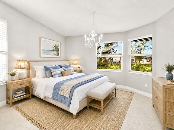 2nd image of 6009 Bella Rosa Ln