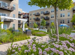 255 N Addison Ave #2128134, Elmhurst, IL 60126