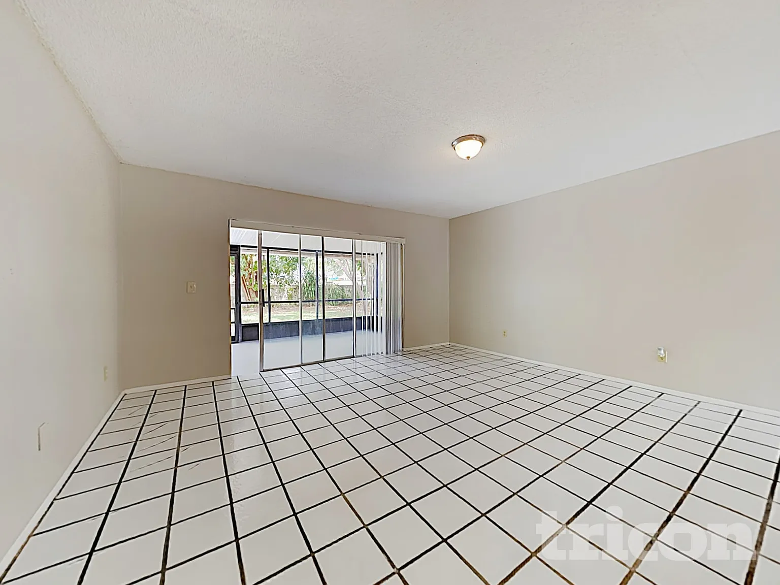 14607 Knoll Ridge Drive Tampa FL — Photo 4