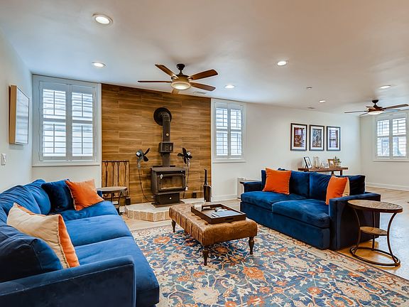 4th image of 2922 W 38th St #1