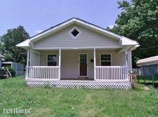 1929 W Calhoun St, Springfield, MO 65802